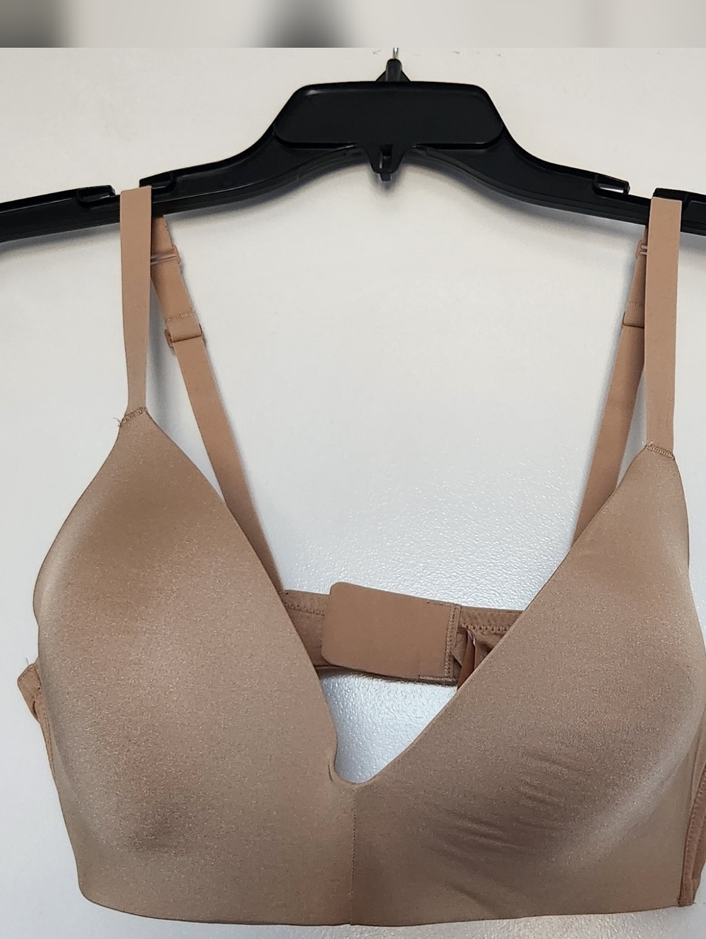 SKIMS Smooth Tan Light Support T-Shirt Bra